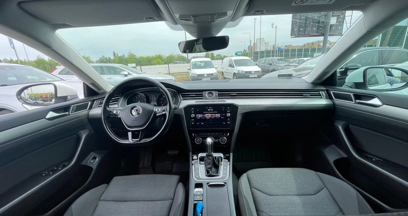 Volkswagen Arteon cena 84900 przebieg: 167000, rok produkcji 2017 z Mikołajki małe 232